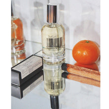 Load image into Gallery viewer, Fragrance 02: Juniper/Sandalwood